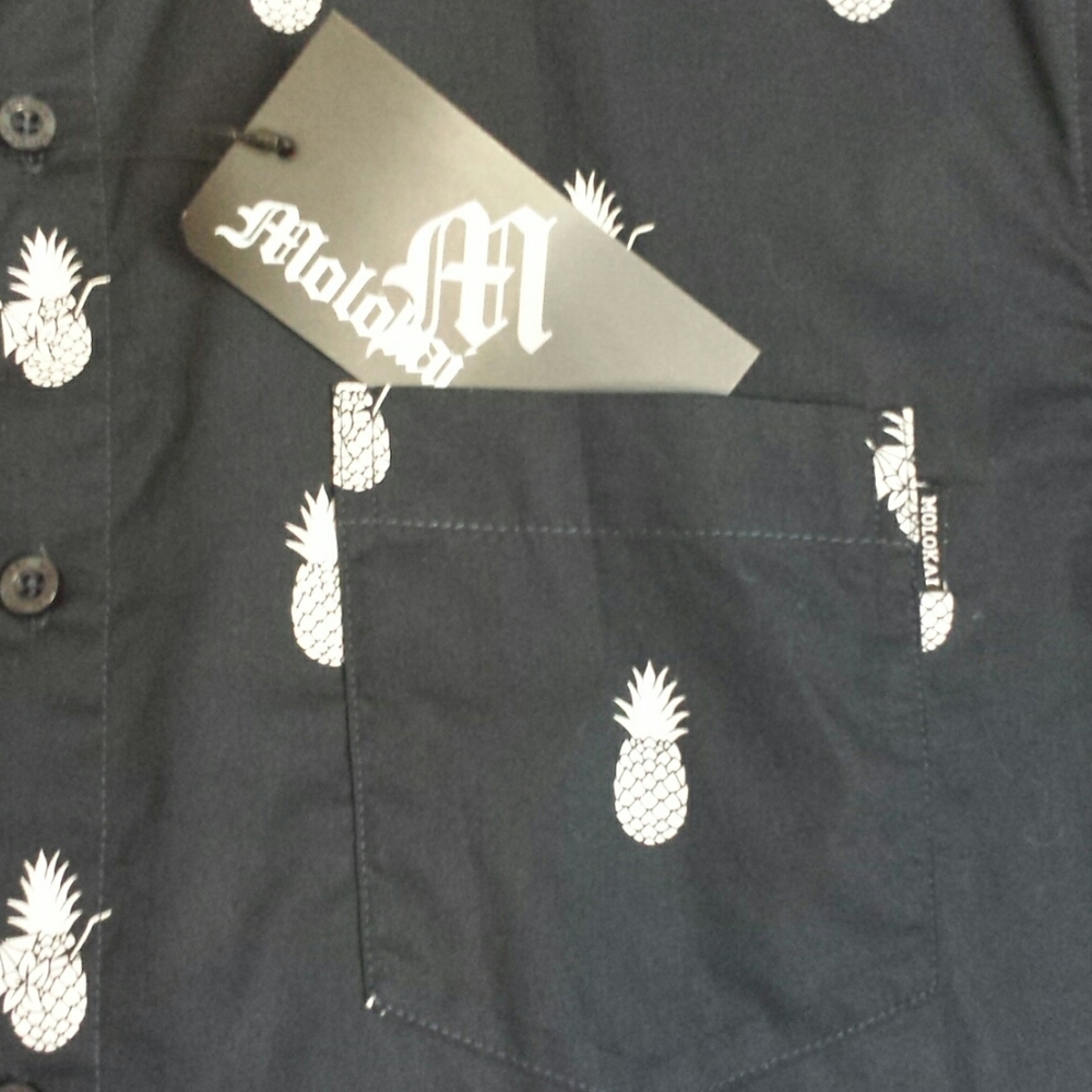 NWT Molokai Surf Co. Hawaiian Casual Shirt - Picture 3 of 5